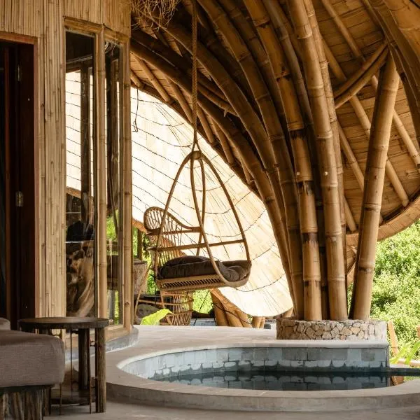 Villa Cecilia Luxury with Sea view Pool - ANIMA Eco Lodge, Hotel in Selong Belanak