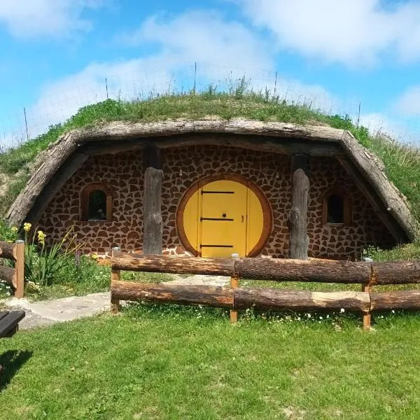 Hobbit Mont Saint Michel Castel Brandy, Hotel in Tanis