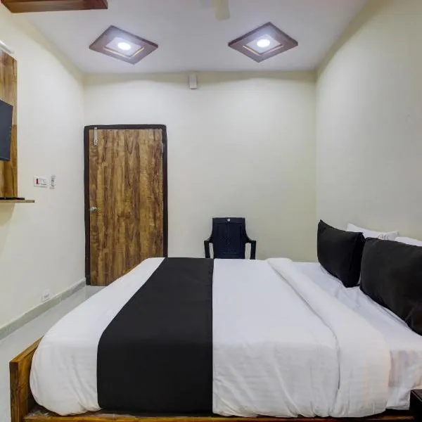 Magnus Suites Luxury rooms: Bībīnagar şehrinde bir otel