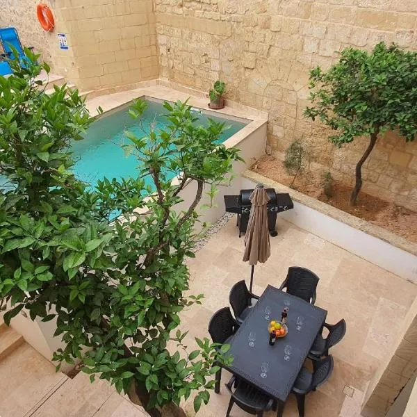 Dar Tan-Nanniet - House of Character with Private Pool, hotel en Żejtun