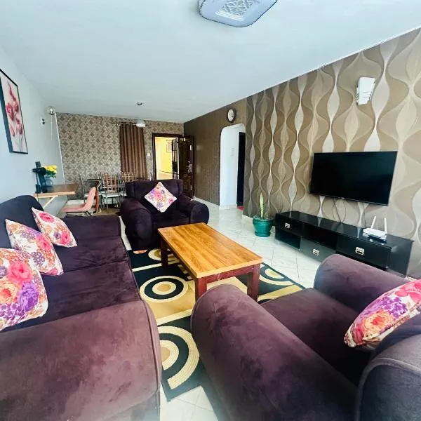Nakuru Royal bnb milimani J10，位于纳库鲁的酒店