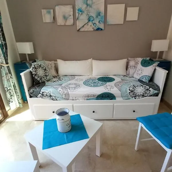 Sonne und Meer - Anafi Guestroom, hotel in Manilva