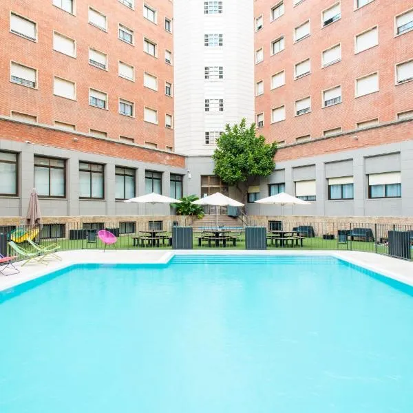 Residencia Universitaria Resa Barcelona Diagonal、バルセロナのホテル