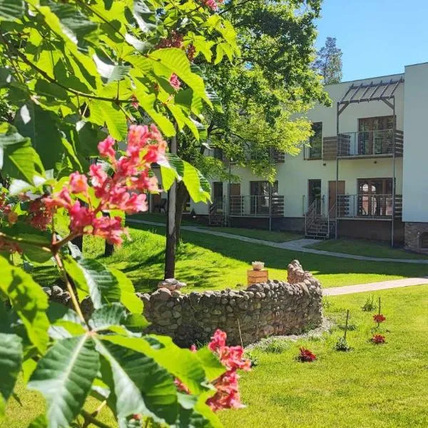 Dormowo 34 Apartamenty nad jeziorem, hotel v destinácii Dormowo