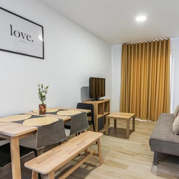 Apartamentos Turisticos José Cruz, hotel v destinaci Nerja