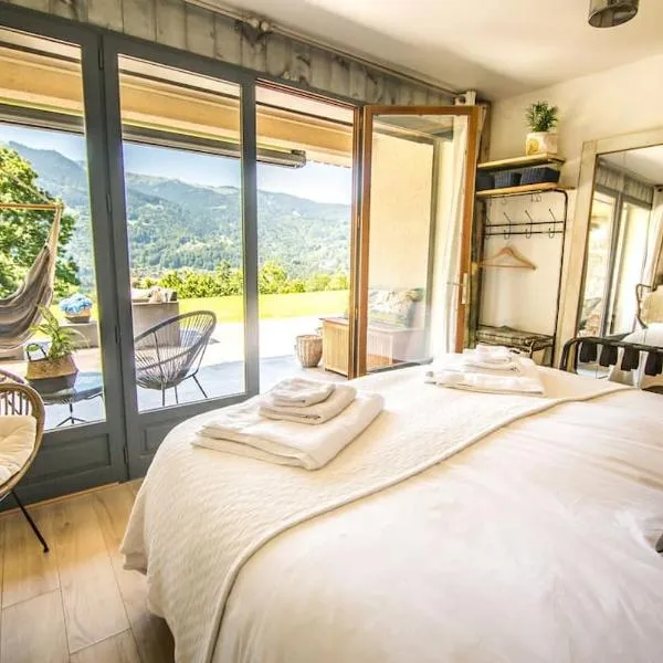 Stylish place-Amazing Views-3 main lifts, Apt design- vue splendide-3 Telecabines, hotel en Samoëns