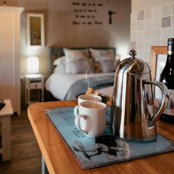 Dassenheuwel Farm Stay Cottages, hotel in Malmesbury