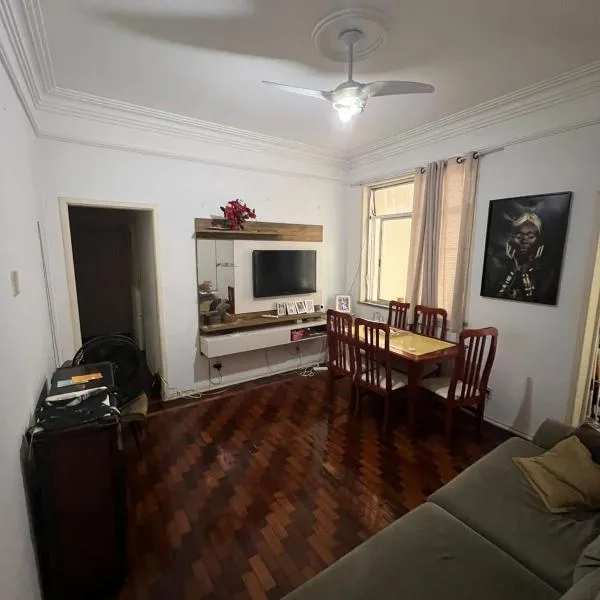 Apartamento compartilhada e quarto privativo