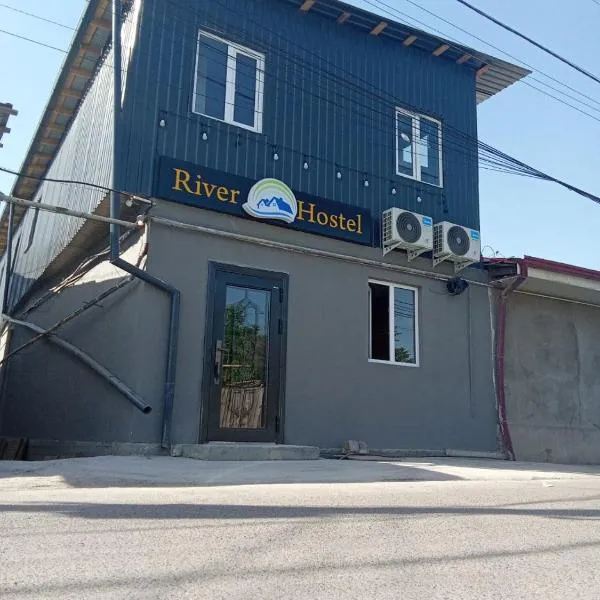 River Hostel, hôtel à Tachkent