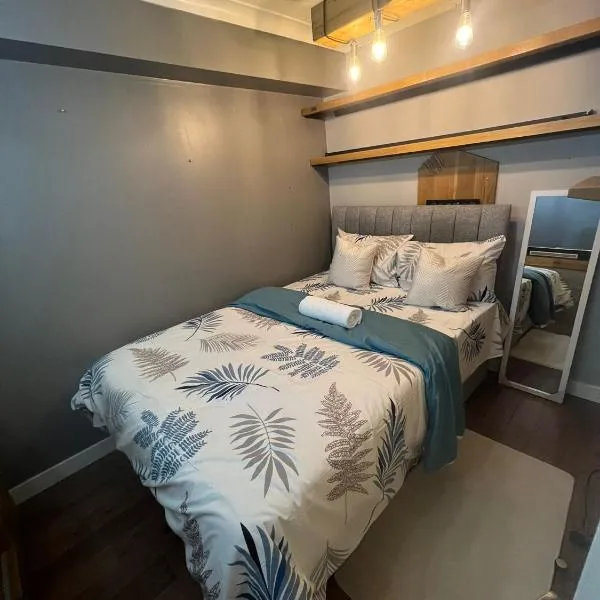 Zenwood Room, hotel v destinaci Thamesmead