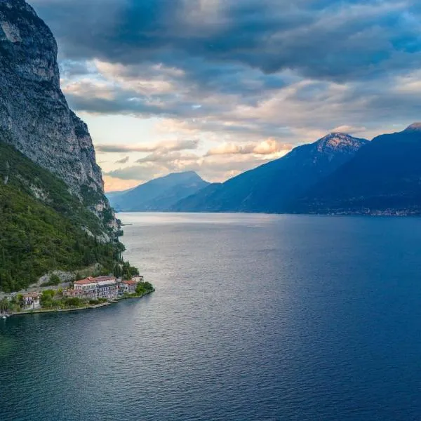 Hotel Forbisicle, hotel v destinaci Tignale