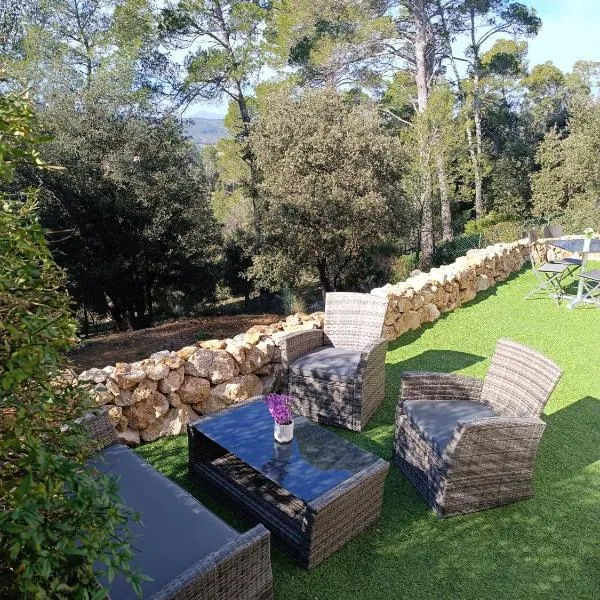 Charmant T2 au calme, hotel v destinácii Vidauban