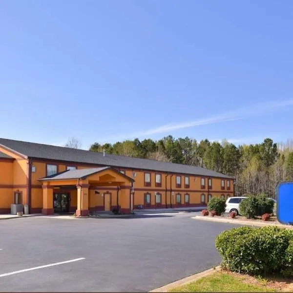 Americas Best Value Inn and Suites Albemarle, hôtel à Albemarle