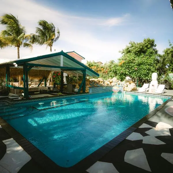 Thuishaven boutique mini-resort - no kids, hotel v destinaci Willemstad