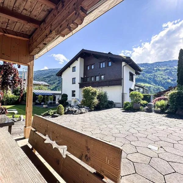 Zillertal Center Apartment Villa, hotel sa Aschau im Zillertal