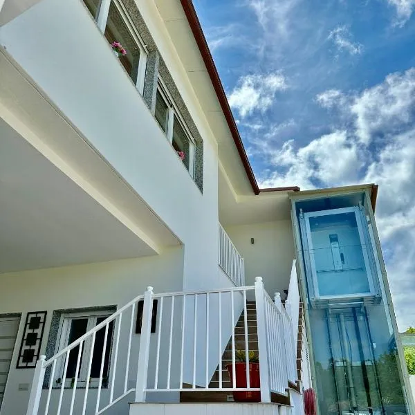 Casa La Oveja Negra, con Piscina, hotel v destinaci Padrenda