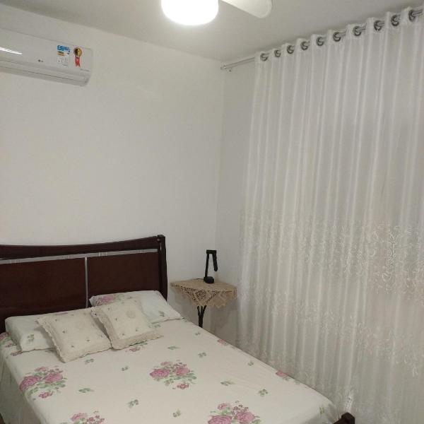 Casa BH Arcondicionado todos quartos e garagem - Foto 2