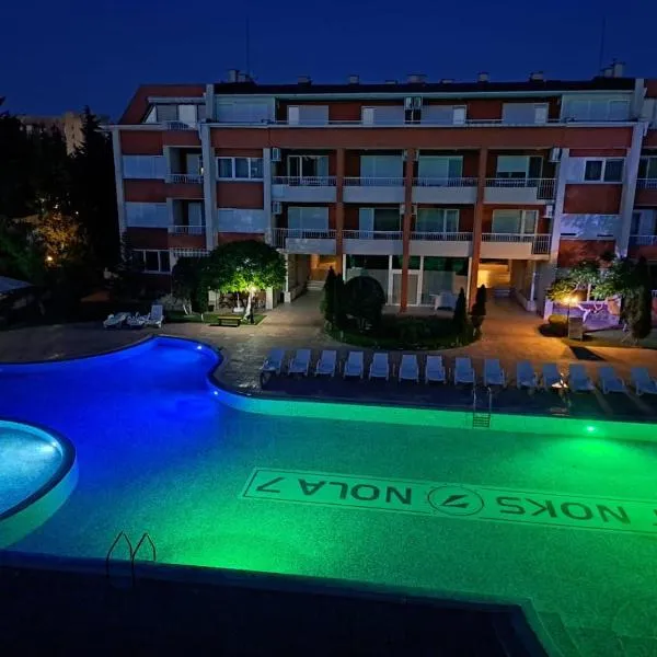 Sunny Fort apartments Sanny Beach Parking Free, hotel in Sunny Beach