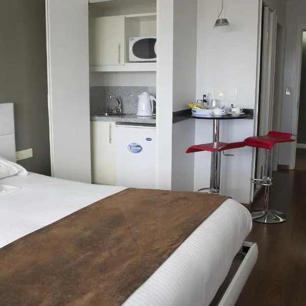 Dog Friendly Hotel $Montevideo - $Regency Golf - Hotel Urbano
