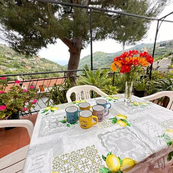 SANREMO Mare e Relax - Affittasi "Casa Illiade" con parcheggio libero, terrazza e Wi-Fi, hotel v Sanremu