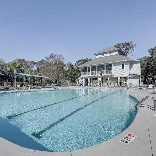 Sea Trail Resort Villas Condo with Community Perks!, hotel in Sunset Beach