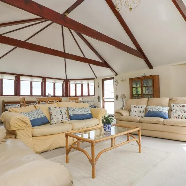 Lookout, hotel in Falmouth