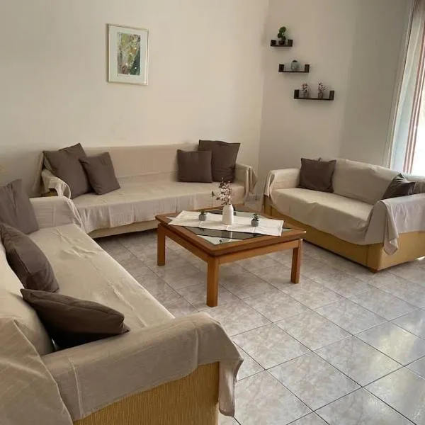 Jimmys apartment, hotel v destinácii Néa Péramos