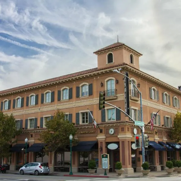 Carlton Hotel, hotel in Atascadero