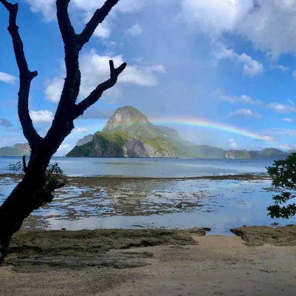 OIA Beach Hostel - El Nido, hotel v destinaci El Nido