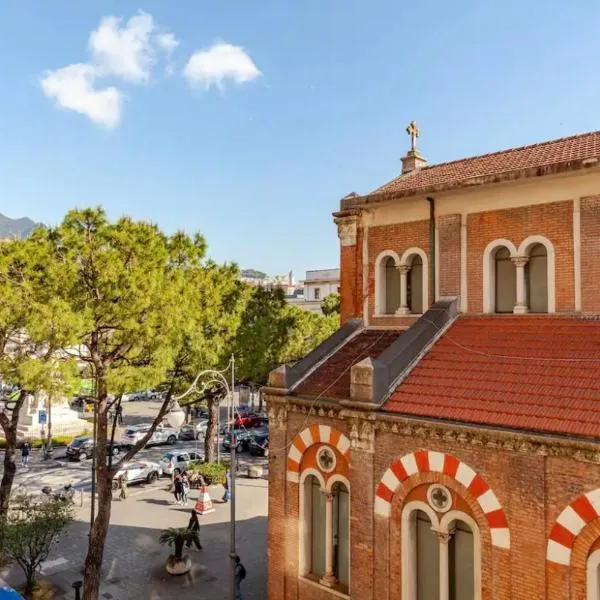 B&B Un Passo Dal Treno Piazza Vittorio Veneto 36-Salerno Station, hotel v Salernu