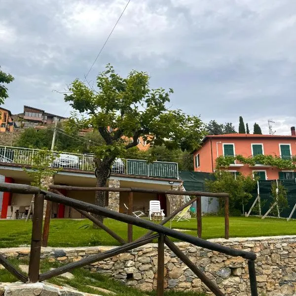 Ligo, hotel a Villanova d'Albenga
