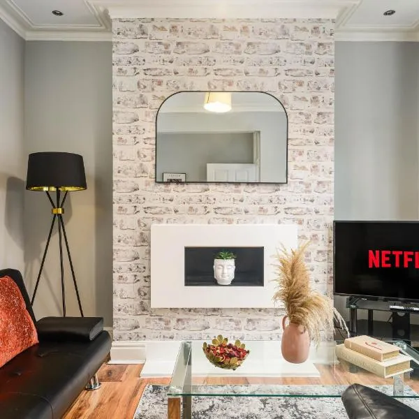 Willow House - 2-Bedroom House In Merseyside!, hotel u gradu Birkenhead