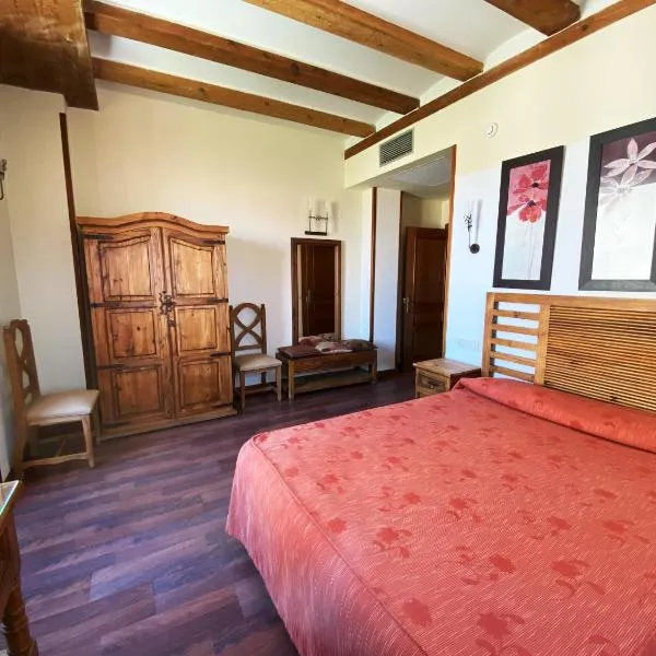 HOTEL EL RASTRO - Palacio Duque de Tamames -, hotel v destinácii Avila