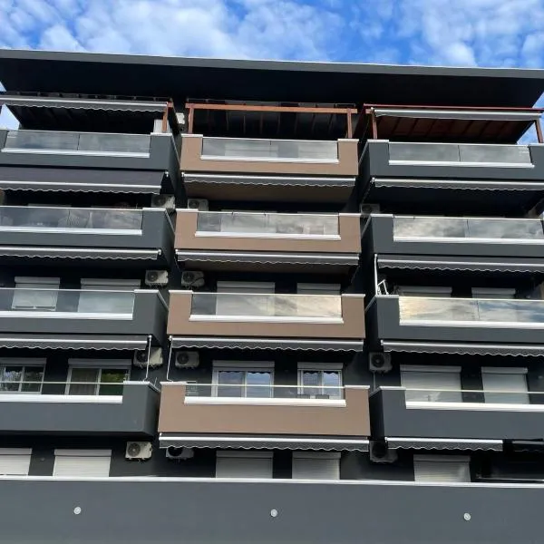 BLUE STAR Apartments #8, хотел в Паралия Катерини