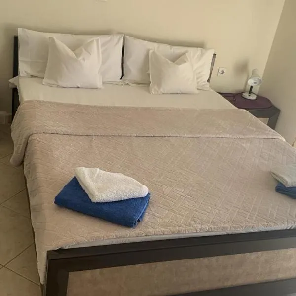 Anna-Apartment, hotel in Nea Moudania