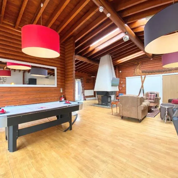 Kaoglen-GrandSuite-Hot Tub-Pitlochry-Dunkeld-Pet Friendly, hotel v destinaci Balnald