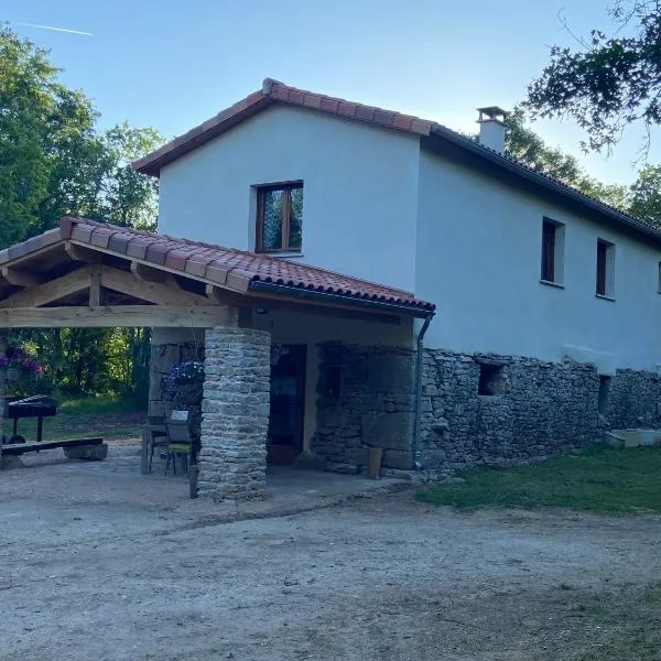 Gîte du Pexas, hotel v destinácii Saint-Cirq