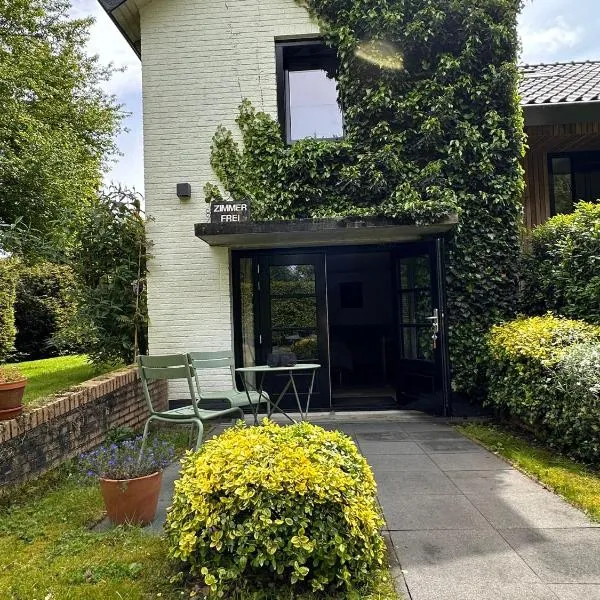 La Grange 28, hotel in Bergen op Zoom
