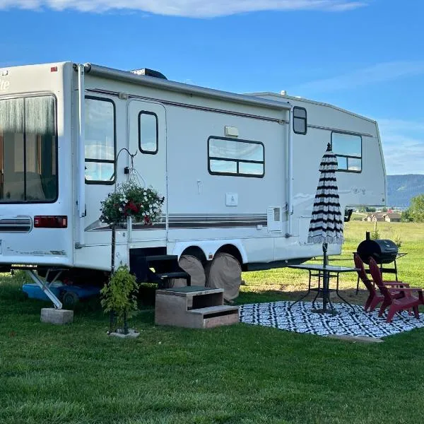 Mission Mountain Camper, hotel v destinaci Saint Ignatius