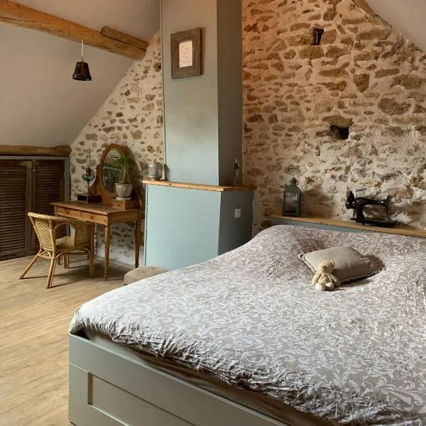 Au Joyeux Lureau, hotel v destinaci Touquin
