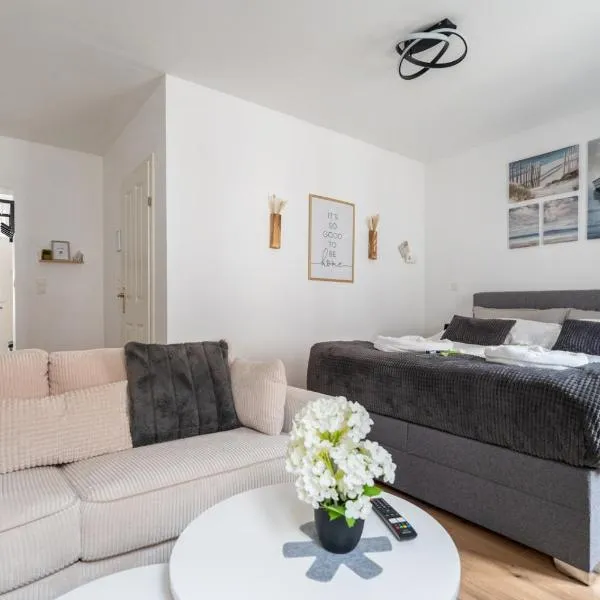 Wachau Oasis - Elegance with a Private Terrace, hotel v destinaci Mautern