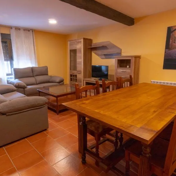 La Casa del Castillo, hotel v destinaci Arévalo