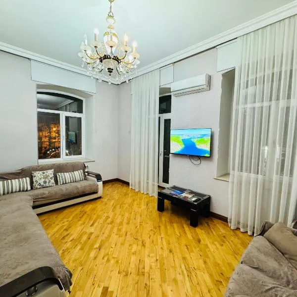 View of Baku Boulevard apartment by Bea Paradise, hotel in Baku