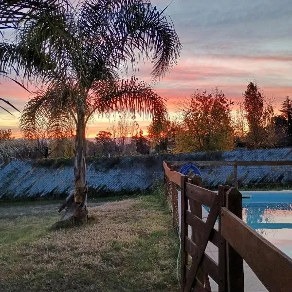 Cabañas del Cerro Mirador, hotel v destinaci Villa Rumipal