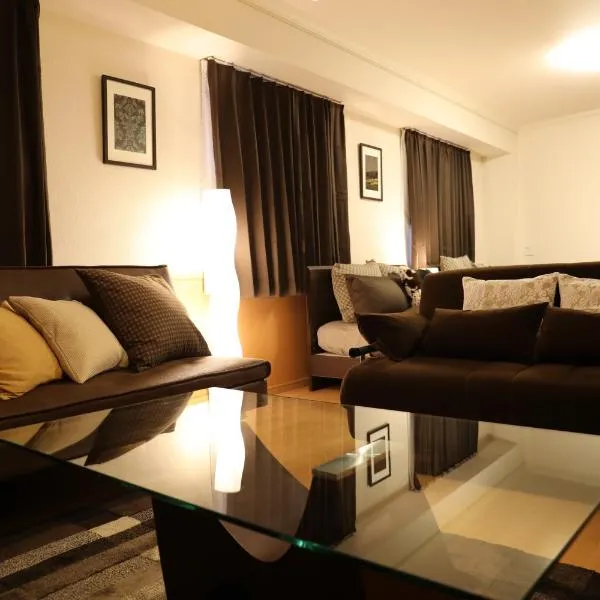 ケイアイコンホテルズ 新栄10階、Aoichōのホテル