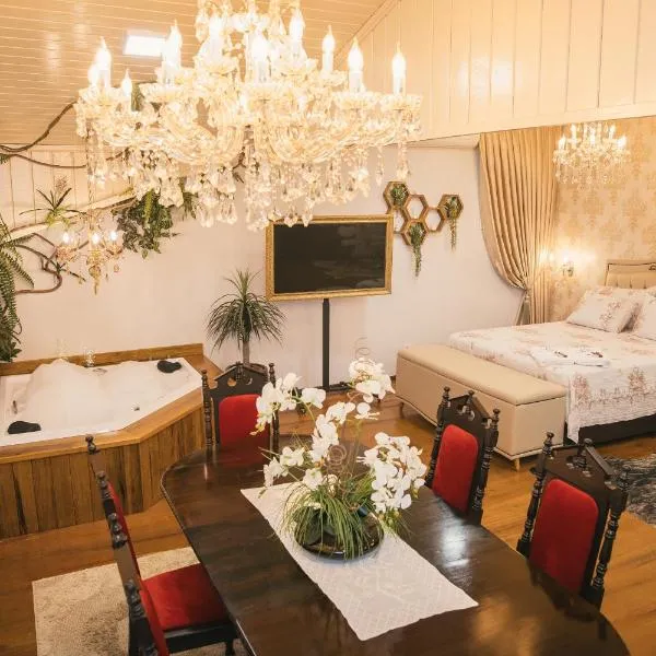 Pousada do Garden, Suíte Romântica, hotel em Trombudo Alto
