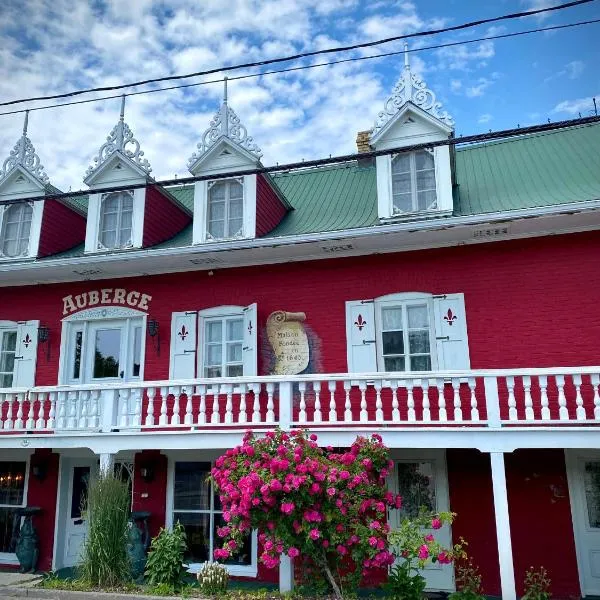 Le Mange Grenouille, hotel i Saint-Eugene de Ladriere