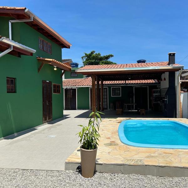 Casa com piscina