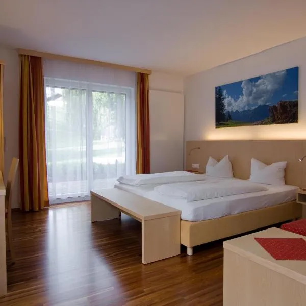 Austria Classic Hotel Heiligkreuz, hotel em Hall in Tirol