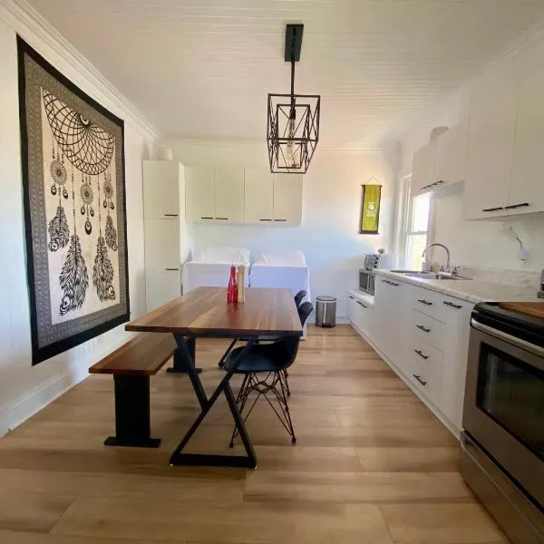 Logement au Cœur du Village, hotel v destinaci Saint-Jean-Port-Joli